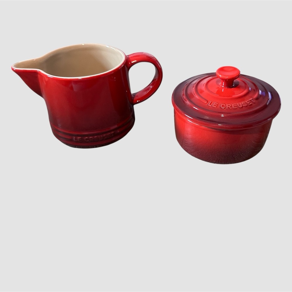 Le Creuset Signature Cream and Sugar Set (cerise) - Picture 6 of 12